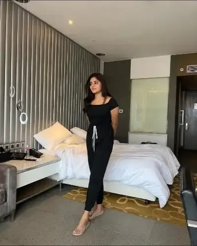 Call Girls Service in Dubai